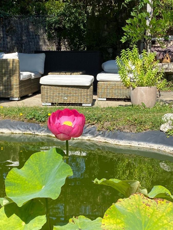 Pressagny-lʼOrgeuilleux Une Vie En Rose المظهر الخارجي الصورة